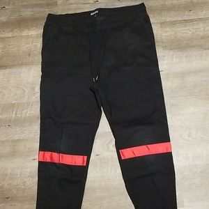 Elwood Joggers with side stripe